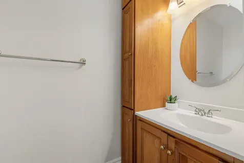 27 Highland Avenue South Berwick ME 03908