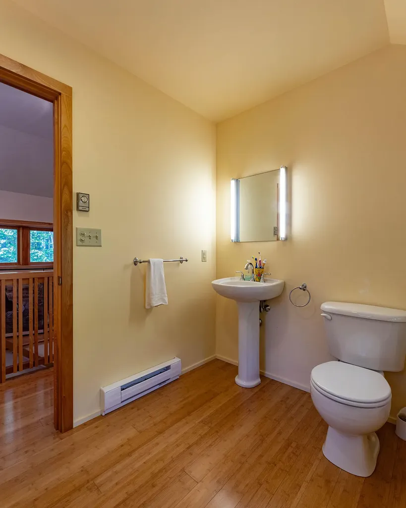 169 Island Avenue Saint George ME 04860