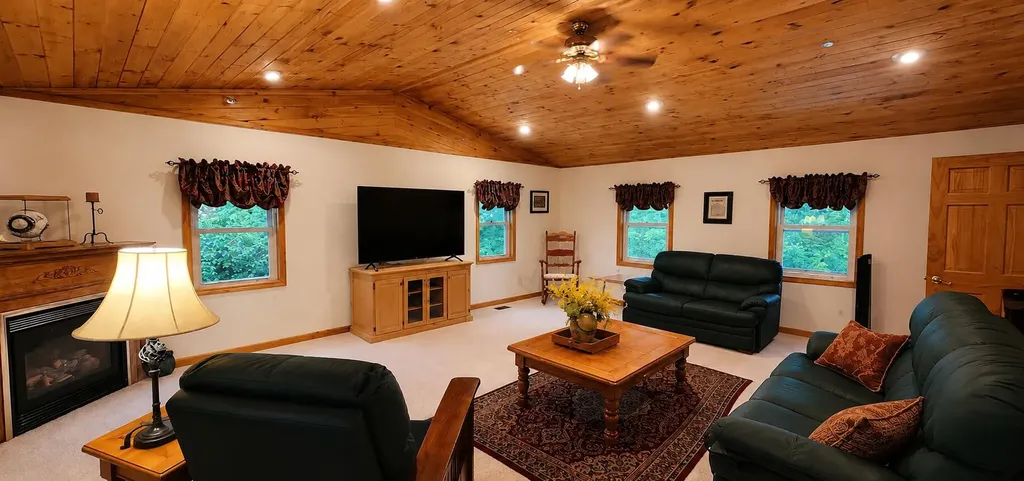 5 Michael Drive Baileyville ME 04694