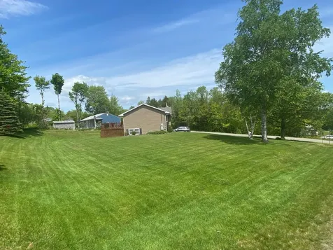 5 Michael Drive Baileyville ME 04694