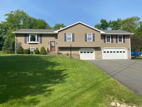 5 Michael Drive Baileyville ME 04694