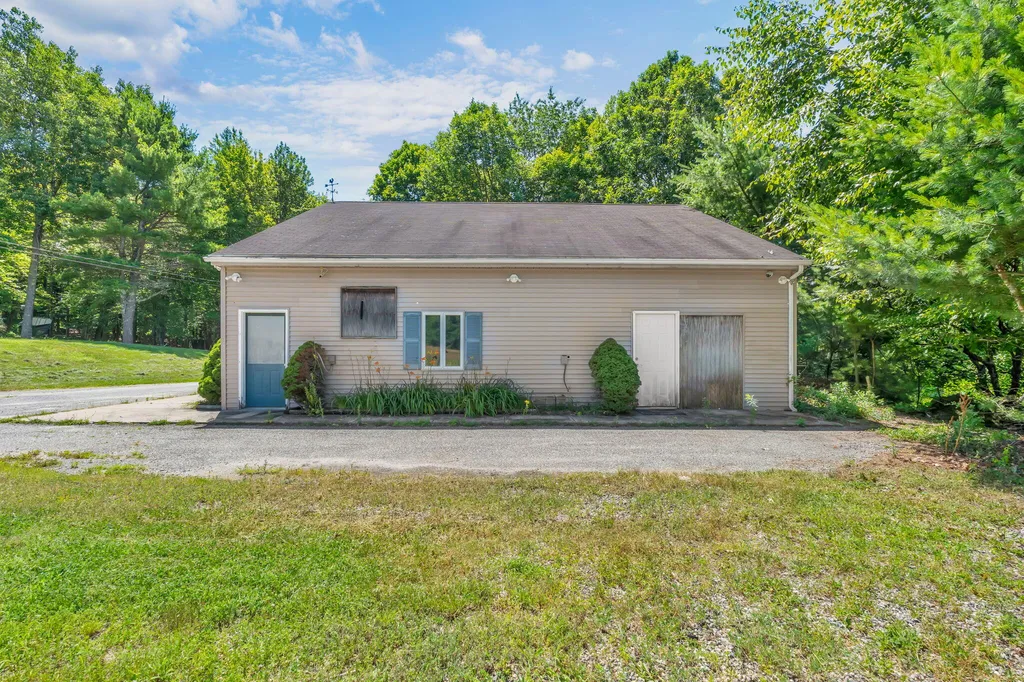 652 Deering Ridge Road Waterboro ME 04030