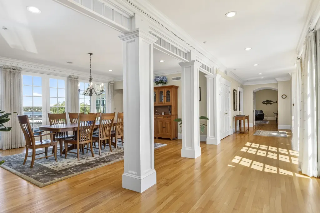 37 Alliquippa Road Phippsburg ME 04562