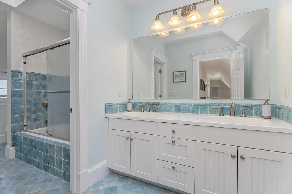 37 Alliquippa Road Phippsburg ME 04562