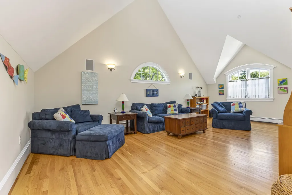 37 Alliquippa Road Phippsburg ME 04562