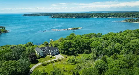 37 Alliquippa Road Phippsburg ME 04562