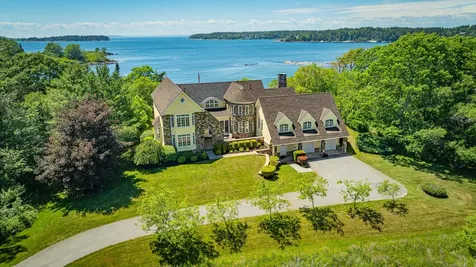 37 Alliquippa Road Phippsburg ME 04562