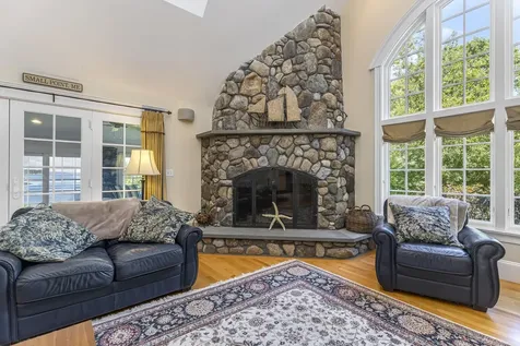 37 Alliquippa Road Phippsburg ME 04562