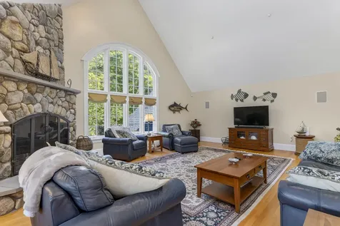 37 Alliquippa Road Phippsburg ME 04562