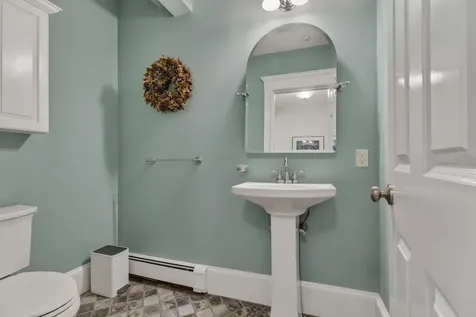 37 Alliquippa Road Phippsburg ME 04562