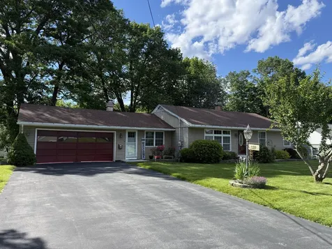 156 Harvard Street Auburn ME 04210