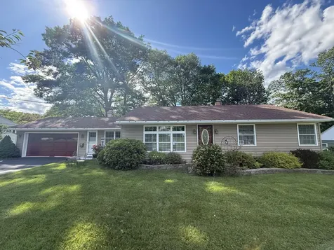 156 Harvard Street Auburn ME 04210