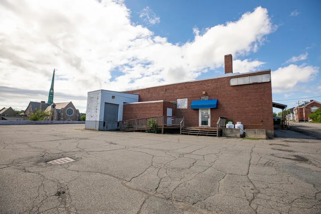 89 State Street Bangor ME 04401