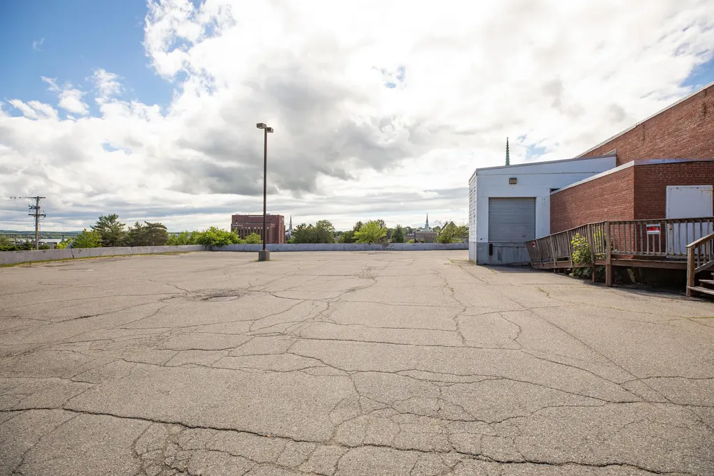 89 State Street Bangor ME 04401