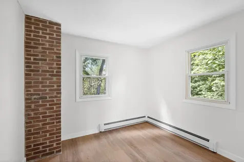 19 Robin Road Edgecomb ME 04556