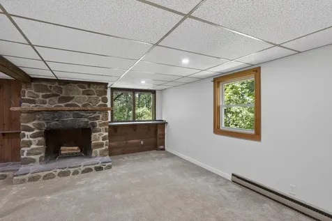 19 Robin Road Edgecomb ME 04556