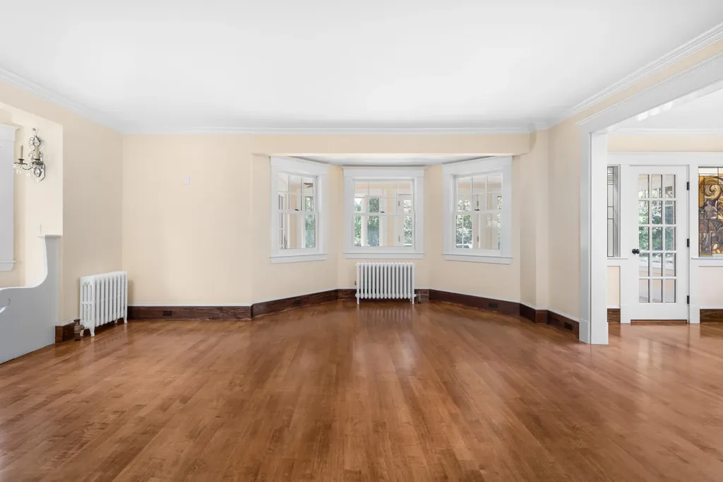 425 York Street York ME 03909