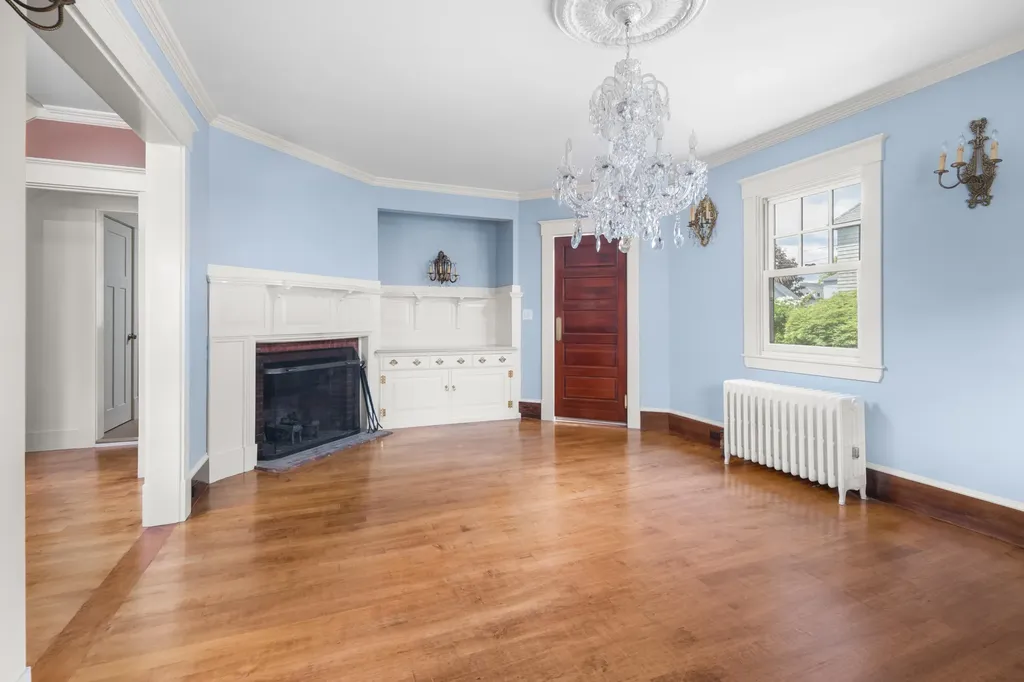 425 York Street York ME 03909