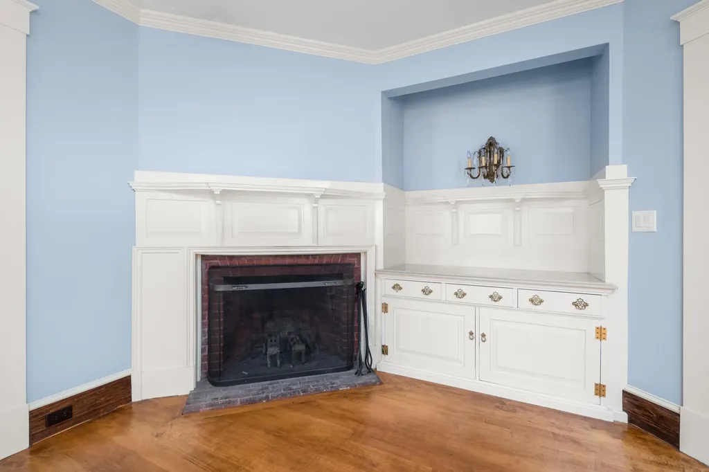 425 York Street York ME 03909