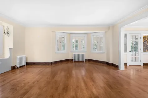 425 York Street York ME 03909