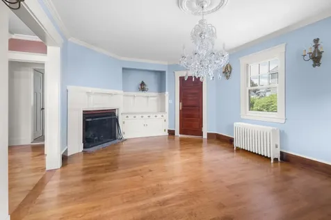 425 York Street York ME 03909
