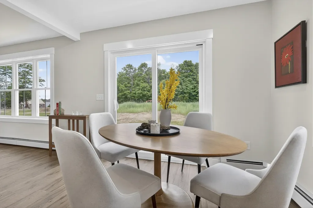 8 Dolley Farm Road Windham ME 04062