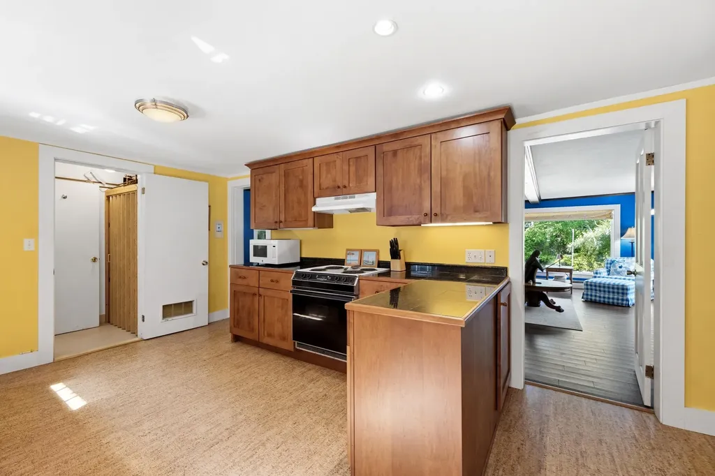 6 Highland Avenue Camden ME 04843