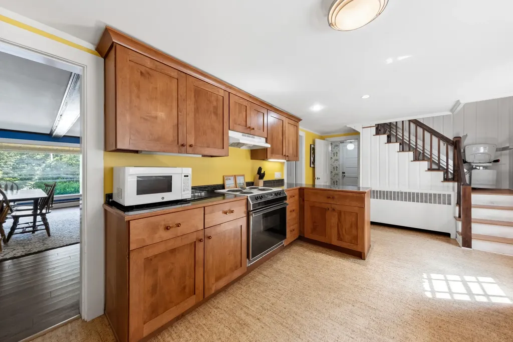 6 Highland Avenue Camden ME 04843