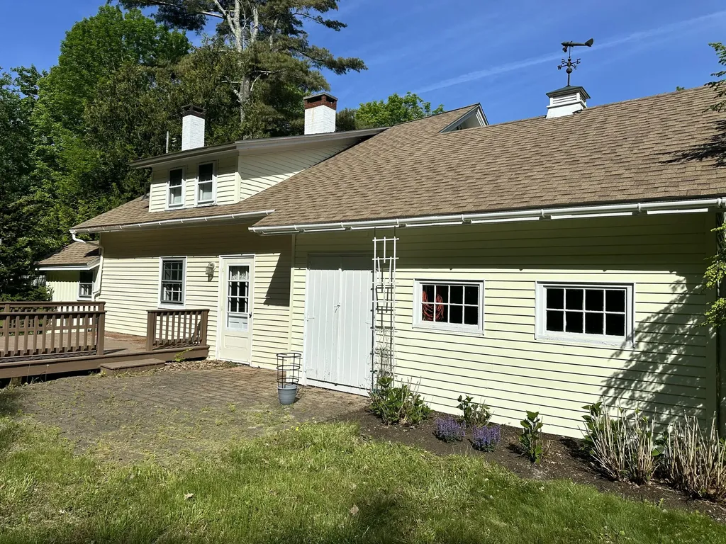 6 Highland Avenue Camden ME 04843