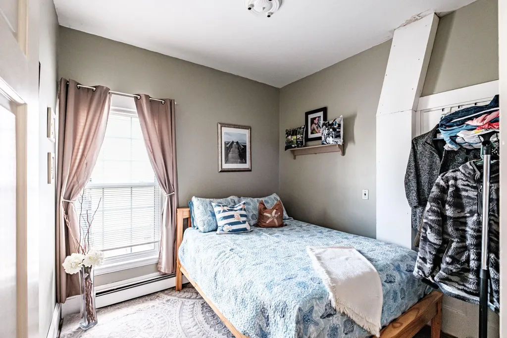 27 Bayview Street Yarmouth ME 04096