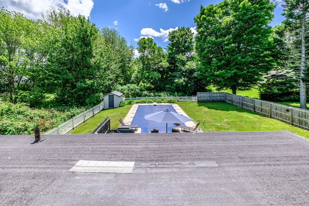 27 Bayview Street Yarmouth ME 04096