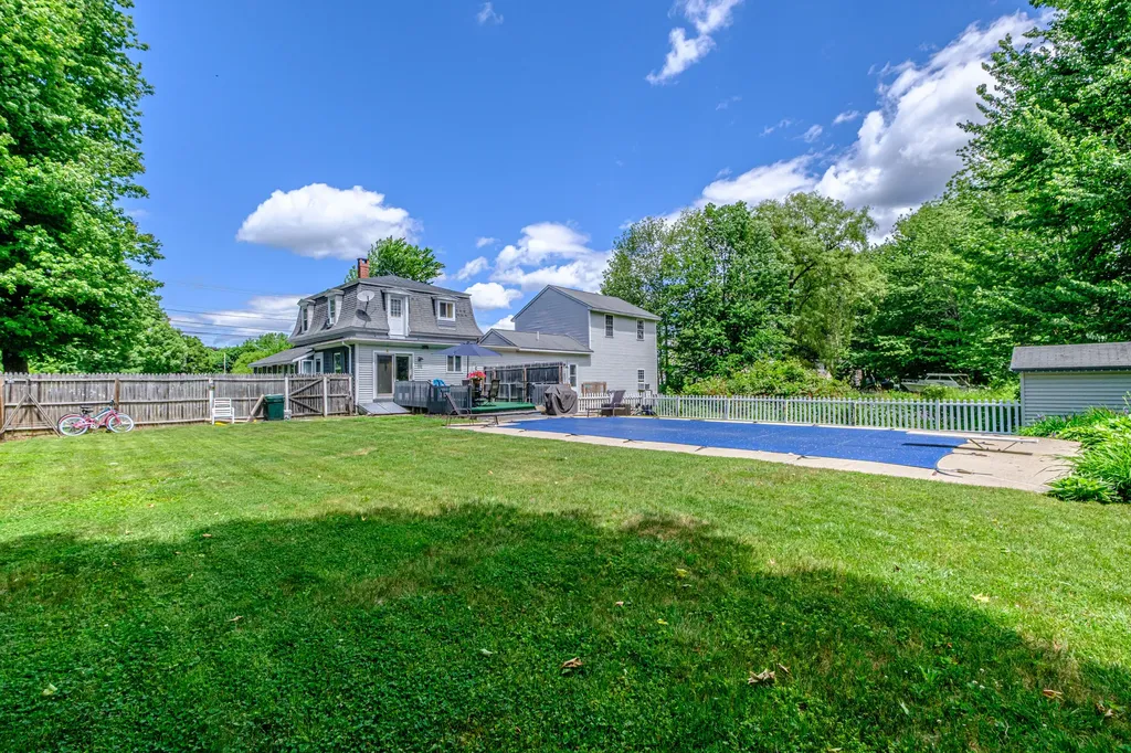 27 Bayview Street Yarmouth ME 04096