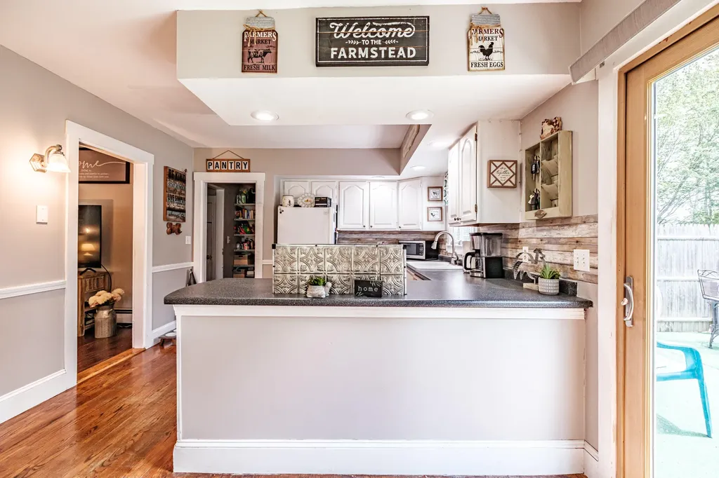 27 Bayview Street Yarmouth ME 04096