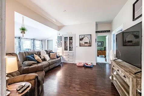 27 Bayview Street Yarmouth ME 04096