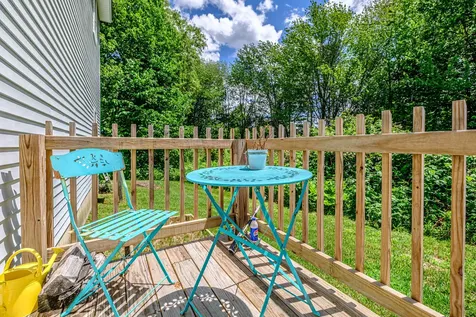 27 Bayview Street Yarmouth ME 04096