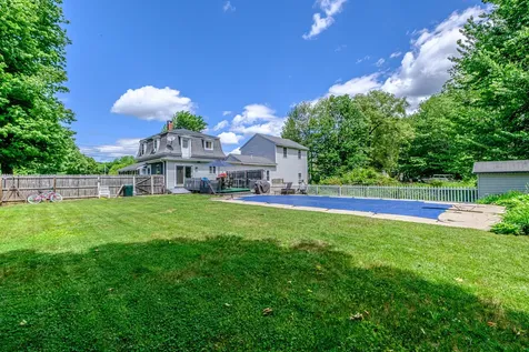 27 Bayview Street Yarmouth ME 04096