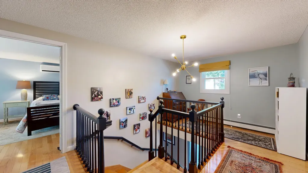 25 Delcliffe Lane Lewiston ME 04240