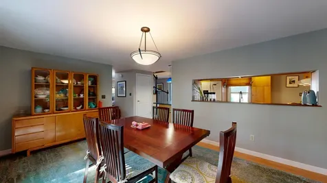 25 Delcliffe Lane Lewiston ME 04240
