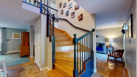 25 Delcliffe Lane Lewiston ME 04240