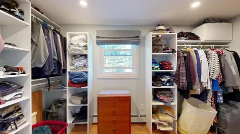 25 Delcliffe Lane Lewiston ME 04240