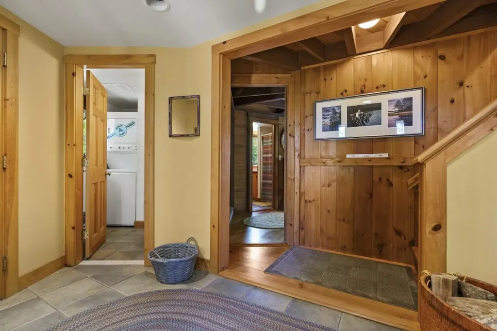 42 Delano Drive Boothbay ME 04537