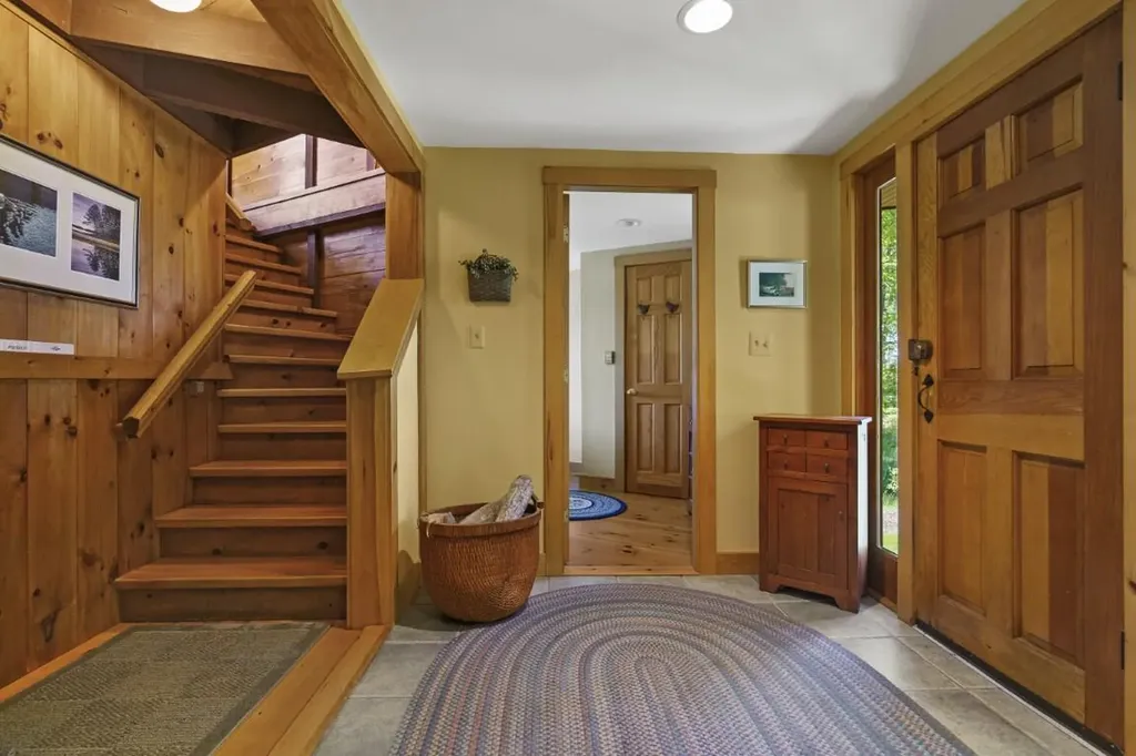 42 Delano Drive Boothbay ME 04537