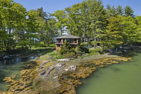 42 Delano Drive Boothbay ME 04537