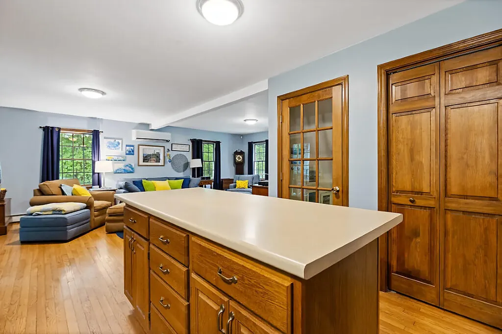 40 Pheasant Run Road Belgrade ME 04917