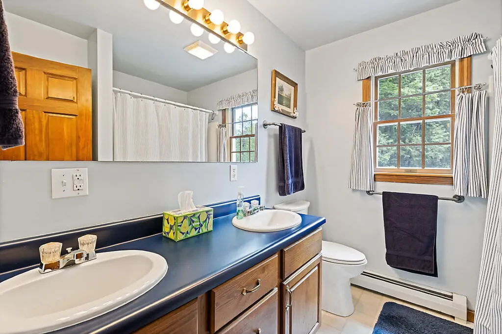40 Pheasant Run Road Belgrade ME 04917