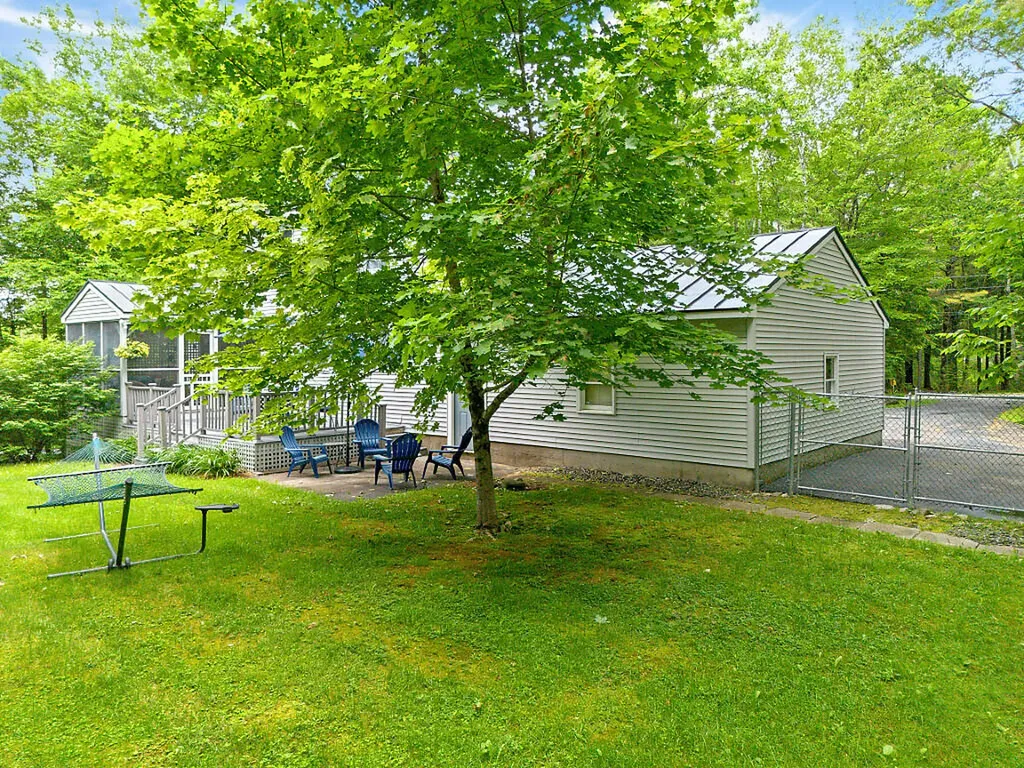 40 Pheasant Run Road Belgrade ME 04917