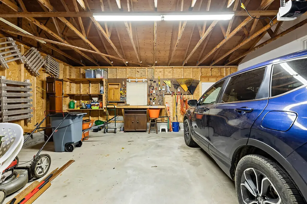 40 Pheasant Run Road Belgrade ME 04917