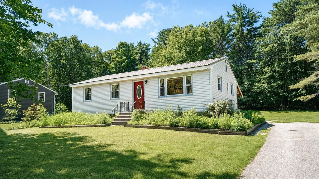 33 Ridge Terrace Drive Casco ME 04015