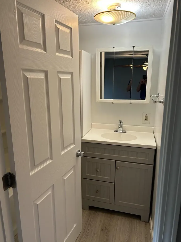 14 Kevin Street Sanford ME 04073