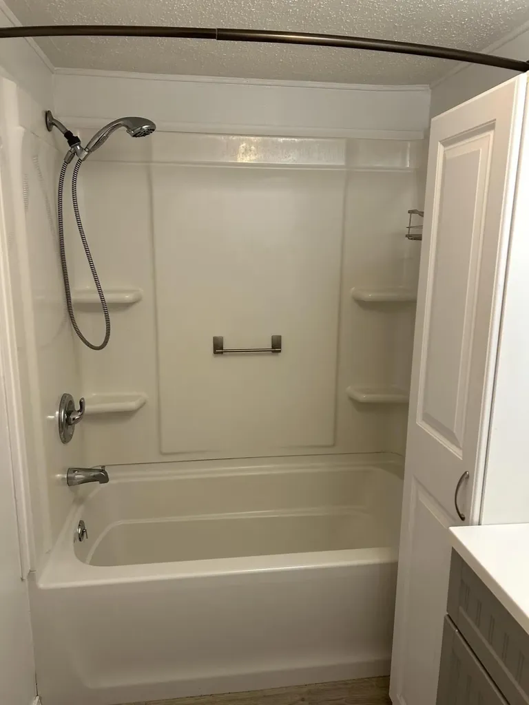14 Kevin Street Sanford ME 04073